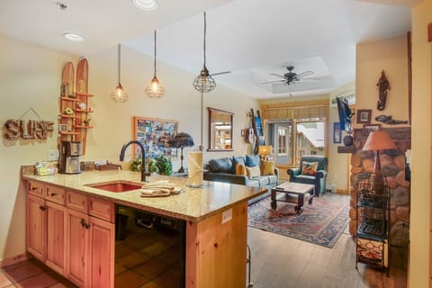 Home Decor, Indoors, Dining Room, Dining Table, Furniture