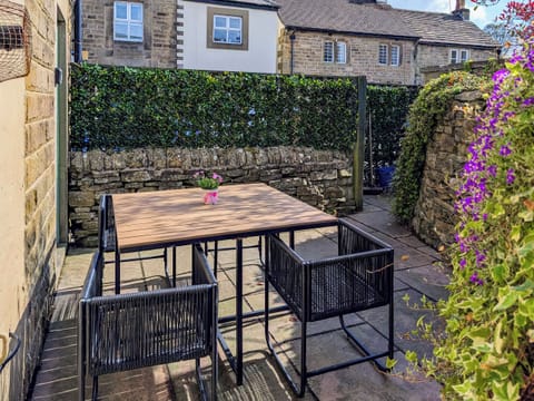 Outdoor | Curiosity Cottage, Eyam