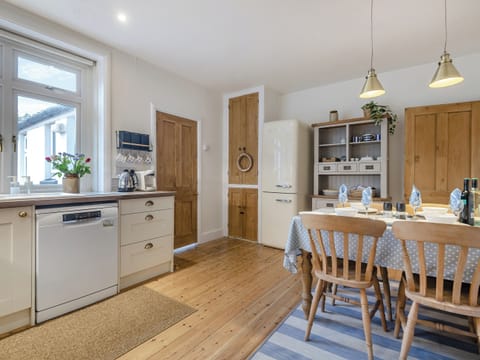 Kitchen/diner | Baytree Cottage, Fareham