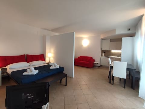 Apartment, Balcony | Living area