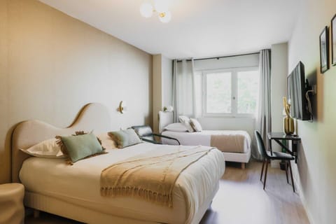 Apartment | 1 bedroom, laptop workspace, iron/ironing board, bed sheets