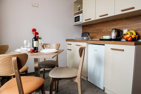 Standard Suite | Private kitchenette