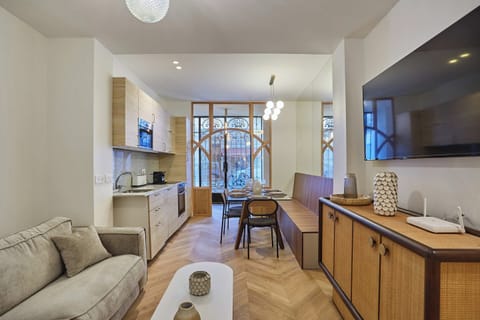 Apartment | Living area