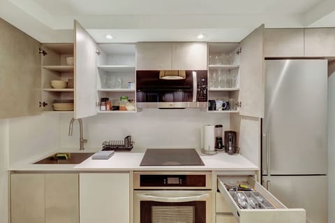 Fully-Equipped Kitchen