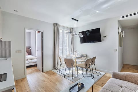 Apartment | Living area