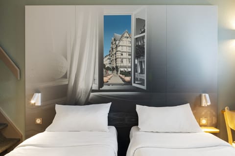 Quadruple Room, Non Smoking | Premium bedding, desk, soundproofing, free WiFi
