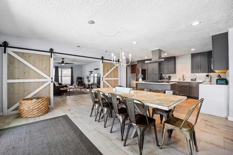 House, Multiple Beds, Pool Access, Pool View (Canal Front Beach Home, Private Pool) | Dining