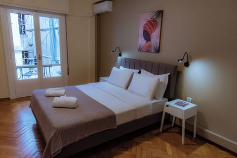 Apartment | 3 bedrooms, in-room safe, soundproofing, iron/ironing board