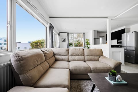 Deluxe House | Living area | Flat-screen TV