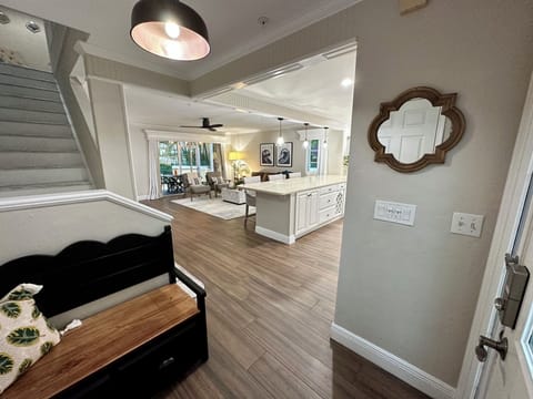 Entry bench to kick off your shoes!