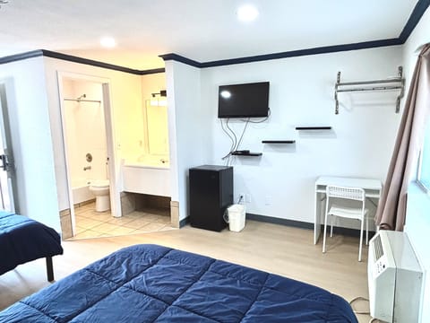 Double Room, 2 Queen Beds, Non Smoking | Desk, laptop workspace, free WiFi