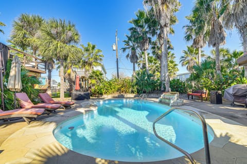 Galveston Vacation Rental | 3BR | 3BA | 1,400 Sq Ft | Stairs Required