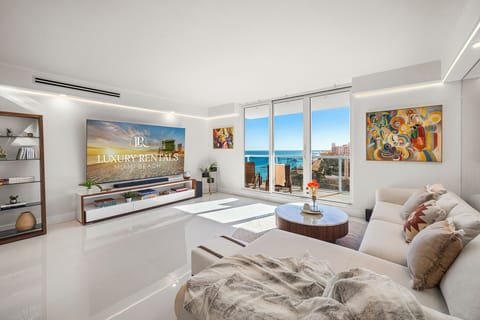 Spacious Living Room