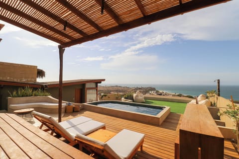 Luxury House, Beach View | Front of property