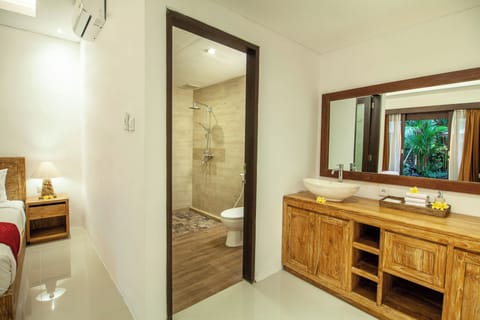 Deluxe Double Room, Pool View | In-room safe, iron/ironing board, free WiFi