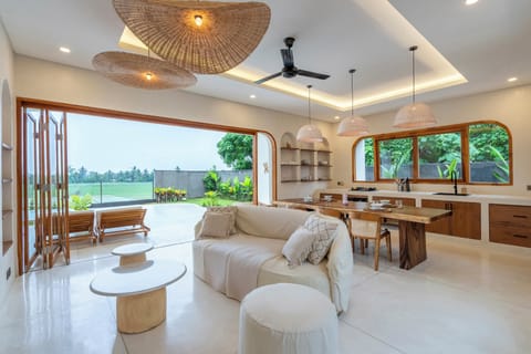 Villa | Living area | Flat-screen TV