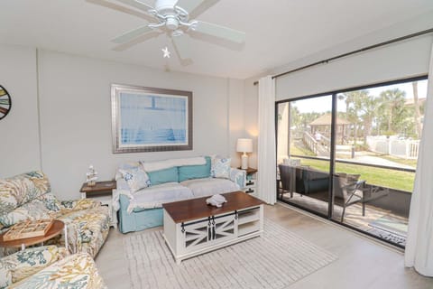 St. Augustine Beach Rentals Living Room