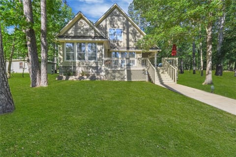Grass, Lawn, Cottage, House, Nature