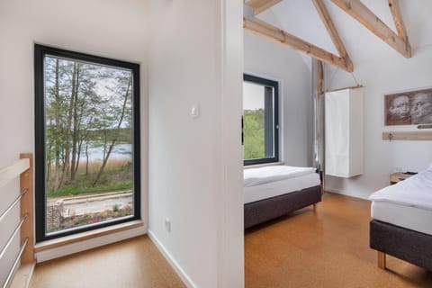 House | 3 bedrooms, individually furnished, bed sheets