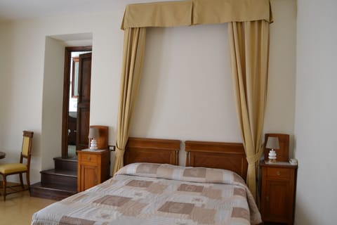 Superior Double or Twin Room, City View | Free WiFi, bed sheets