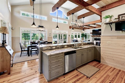 Kitchen has everything you will need to make that romantic dinner or dinner for the whole family