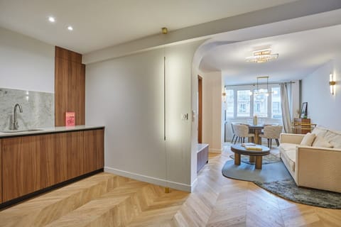 Apartment | Living area