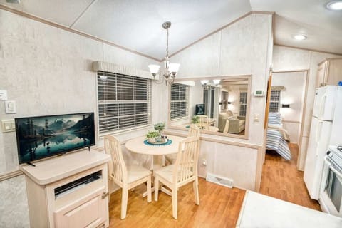 Place to sit back and relax with a great meal!