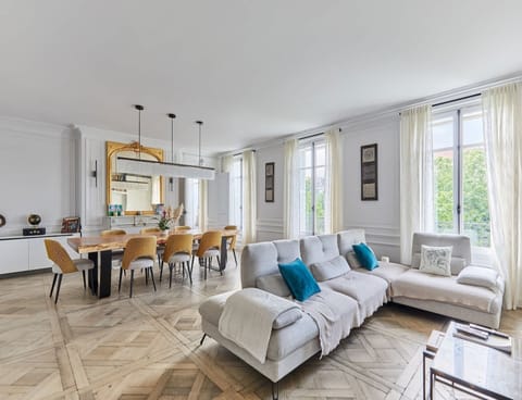 Apartment | Living room