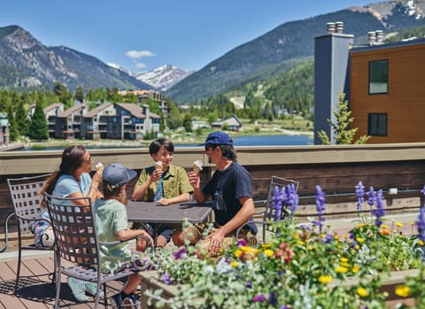 Condo, 3 Bedrooms | Outdoor dining