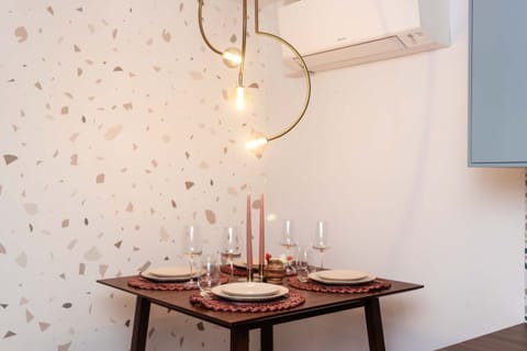 Apartment | Dining