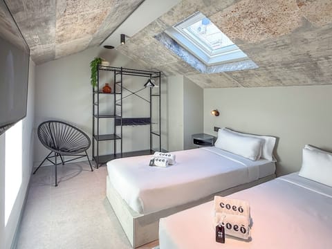 Superior Quadruple Room, 2 Bedrooms, Private Bathroom | Free WiFi