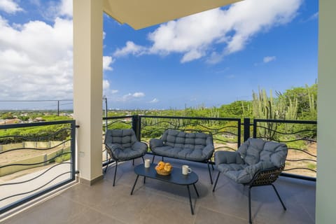 BRAND NEW 2BR2BA ~ Sunset & Ocean Views ~ Balcony! (24751)