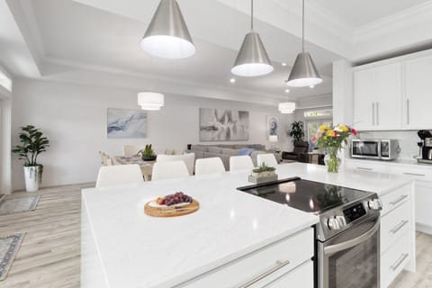 Gorgeous kitchen island
