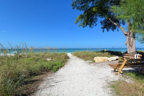 Bungalow, 1 Bedroom | Beach