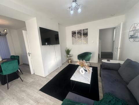 House | Living area | TV