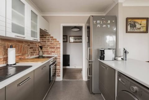 Manor View, Fakenham - Host & Stay