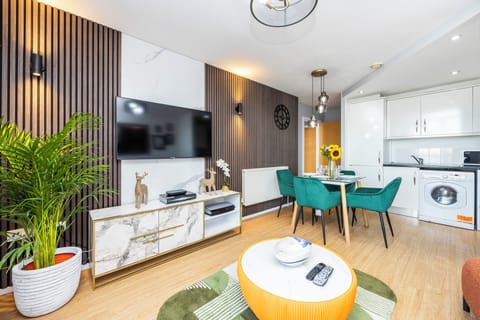 Luxury Apartment | Living area