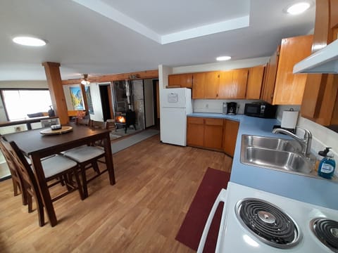 Kitchen, Rose's Cabin