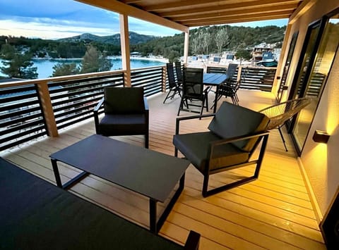 Mobile Home (Two Bedroom Mobile Home with Terrace ) | Balcony