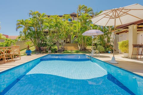 Seating area,Swimming pool