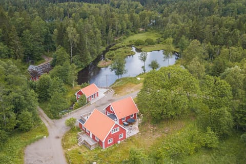 Aerial photo of the houses and the surrounding area