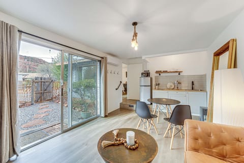 Cottage (1 Bedroom) | Interior