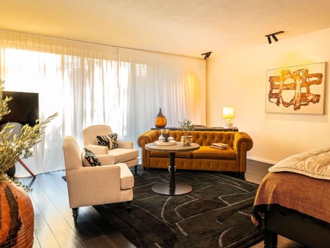 Presidential Suite, 1 King Bed, Balcony, Pool View | Premium bedding, free minibar items, in-room safe, blackout drapes