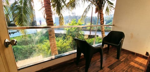 Luxury Suite | Balcony view