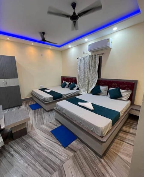 Deluxe Double Room, Multiple Bedrooms, City View | WiFi (free), bed sheets