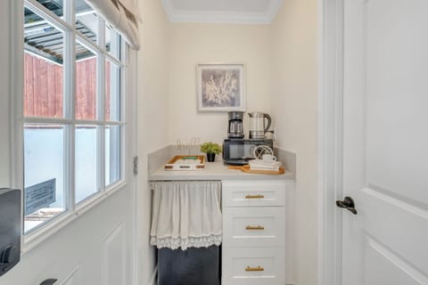 Spacious monthly furnished home in San Gabriel Valley—your serene escape.