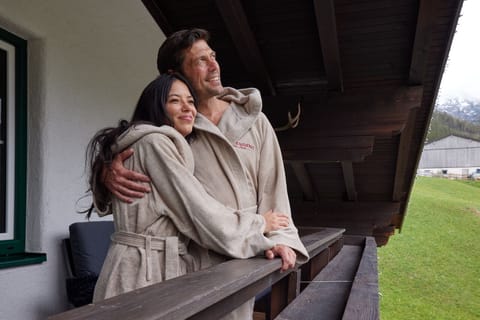 0d9bcfa6-96ba-4f09-b763-4bbd2c5363fa