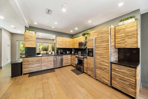 Welcome to the kitchen