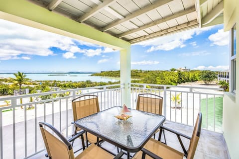 Apartment, 2 Bedrooms, Balcony, Lagoon View | Balcony