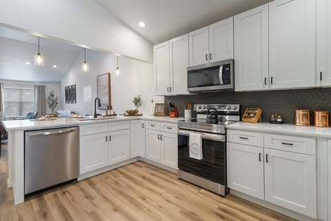 The perfect place to whip up a meal for you and your guests, or to grab a snack!